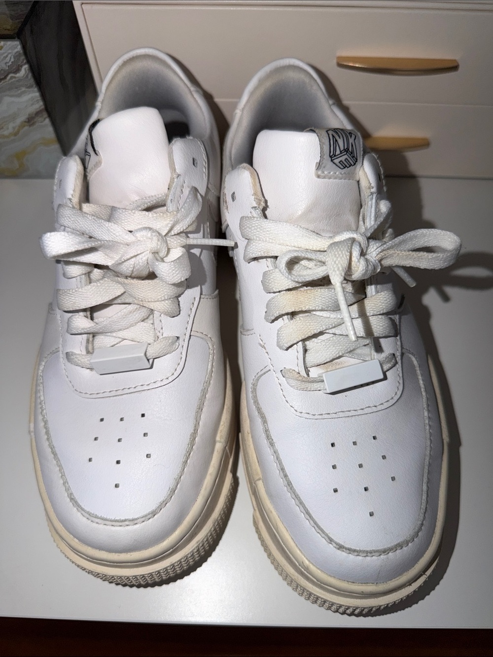 Nike White Leather Athletic Low-Top Sneakers Air Max